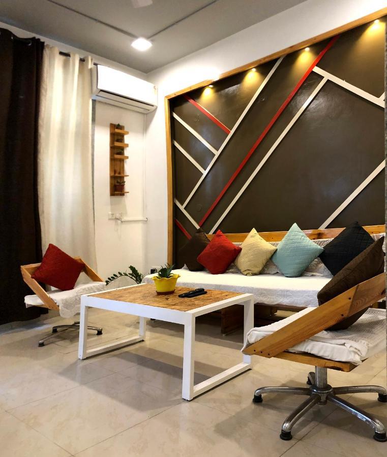 Expomart House 2Bhk Daire Greater Noida Dış mekan fotoğraf